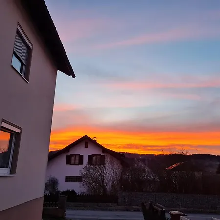 Falkenstein Mit Wunderschoenem Bergblick * Фрауэнау